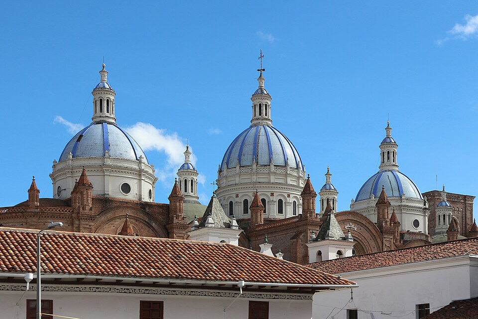 Las cúpulas azules de la Catedral de la Inmaculada Concepción de Cuenca